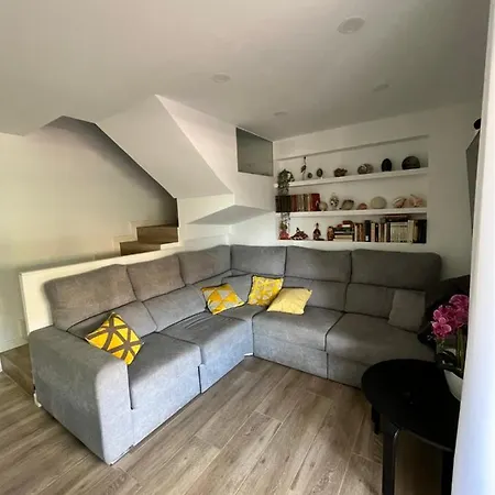 Апартаменты Anne's Corner