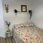 Anne's Corner *